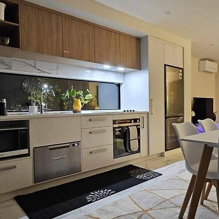 2-Bedroom Ensuite, Close To City, Comfortable, Accessible With Own Parking Christchurch Kültér fotó