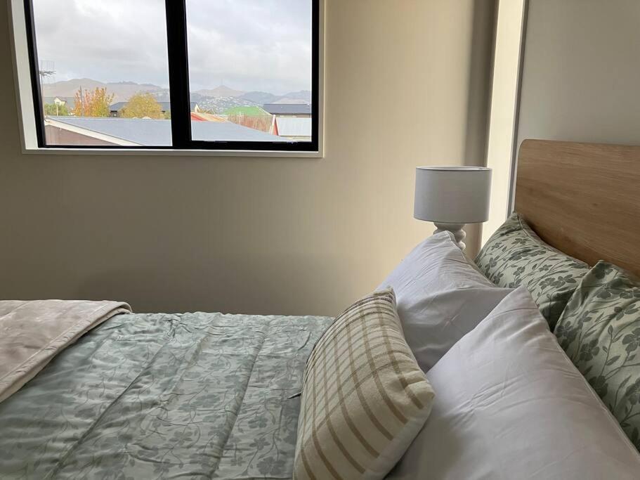 2-Bedroom Ensuite, Close To City, Comfortable, Accessible With Own Parking Christchurch Kültér fotó