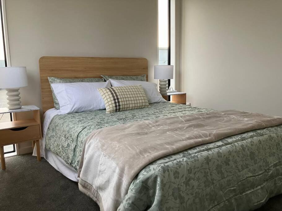 2-Bedroom Ensuite, Close To City, Comfortable, Accessible With Own Parking Christchurch Kültér fotó